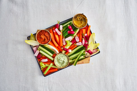 Dips, crudités & pitta chips