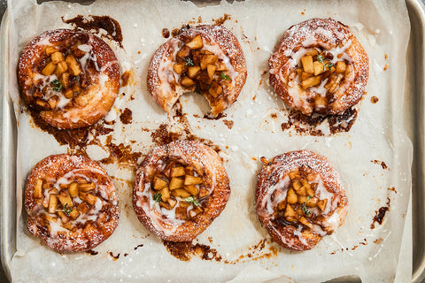 Spiced Apple Buns (8)